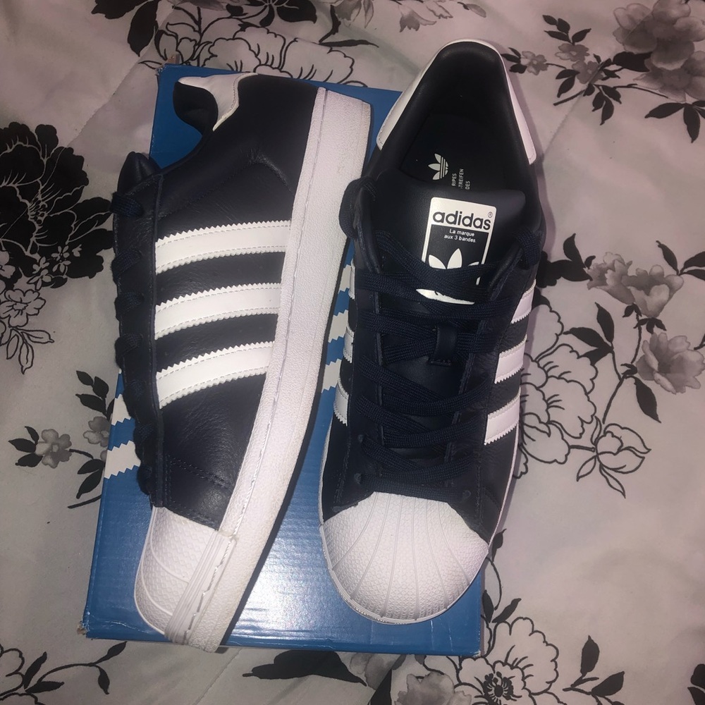 Adidas Superstar